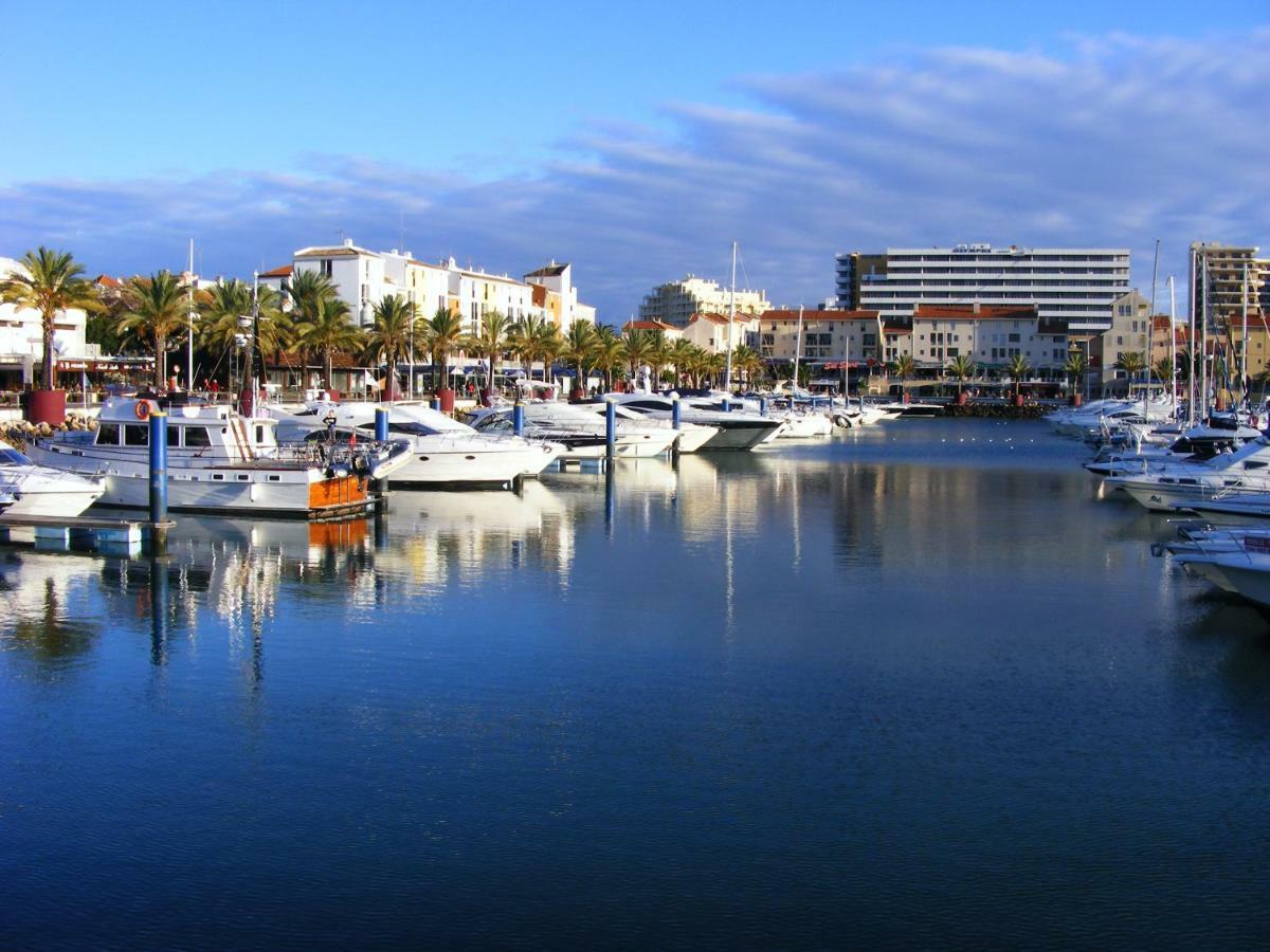 Apartamento With 2 Bedrooms B *