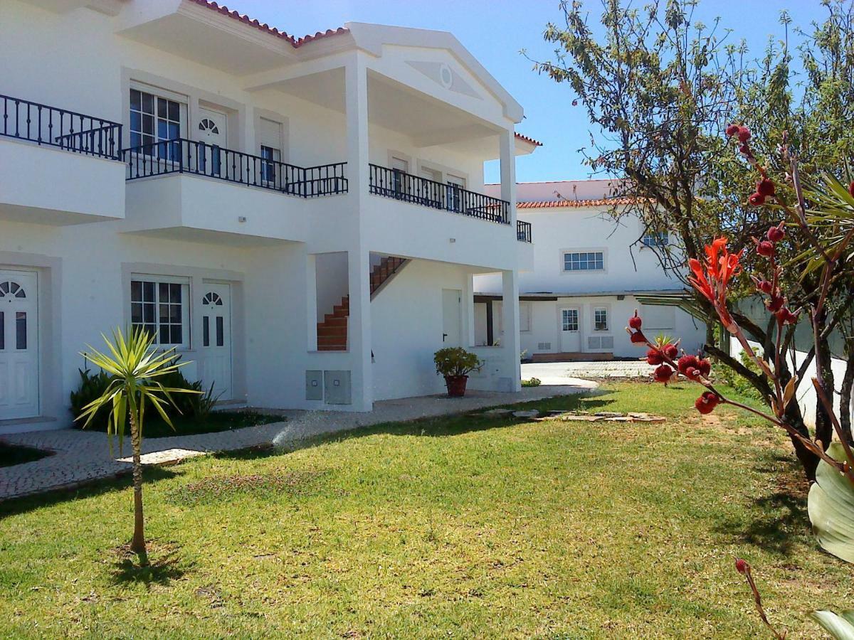With 2 Bedrooms B Apartamento *