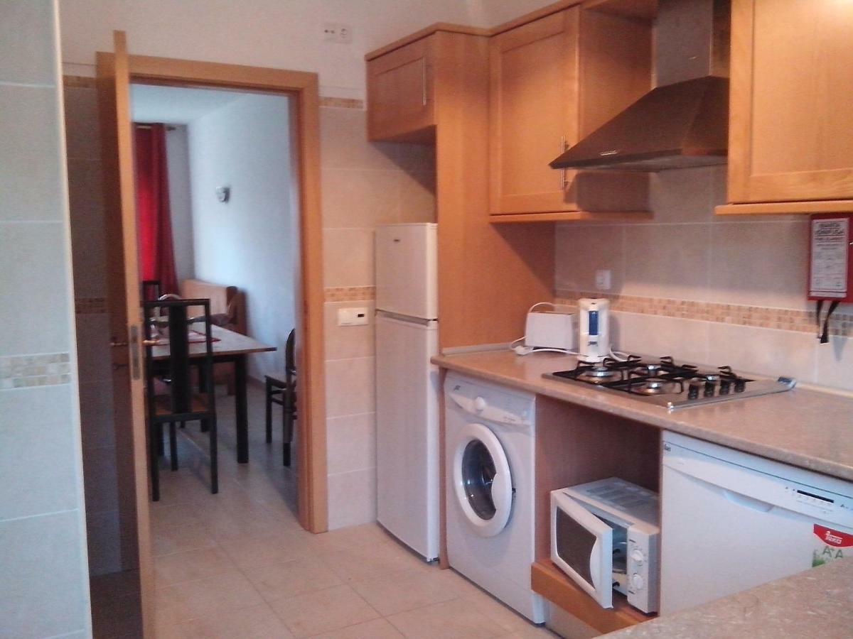 With 2 Bedrooms B Apartamento *
